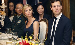 Gia đ&igrave;nh rể qu&yacute; của &ocirc;ng Trump b&aacute;n thẻ xanh cho nh&agrave; gi&agrave;u Trung Quốc - Ảnh 1.