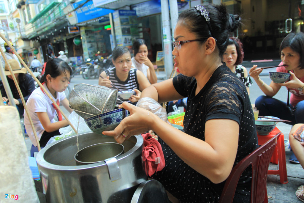 B&iacute; quyết của những h&agrave;ng ăn thu v&agrave;i chục triệu/ng&agrave;y kiểu x&ocirc;i Yến - Ảnh 2.