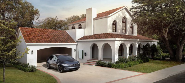 Cả thế giới đang ph&aacute;t sốt với m&aacute;i ng&oacute;i mặt trời của Tesla - Ảnh 2.