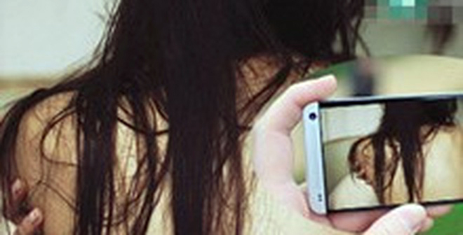 Hồi kết đớn đau của 2 cặp đôi "rổ rá"