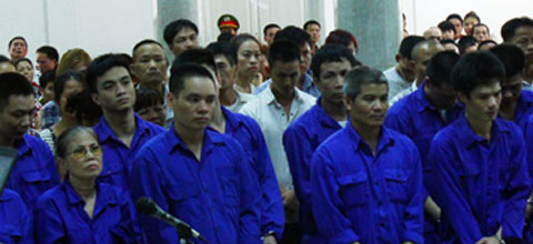Bi kịch gia đình trùm giang hồ Khánh "trắng"