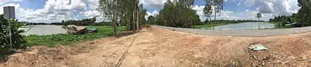 Đổ x&ocirc; về s&ocirc;ng Rạch B&agrave;ng c&acirc;u c&aacute; - Ảnh 2.