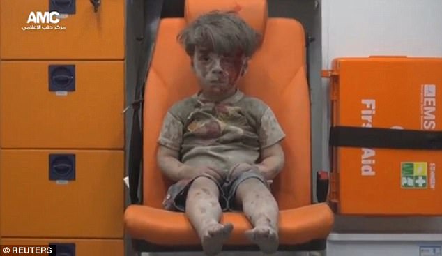 Gặp lại cậu bé “biểu tượng chiến tranh Syria”