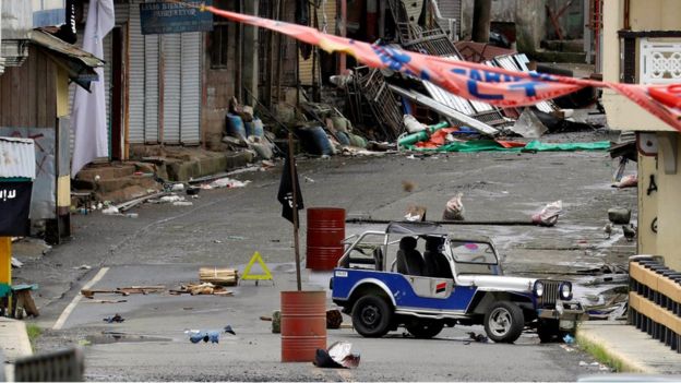 Binh sỹ Philippines lượm được bọc tiền 1,6 triệu USD ở Marawi