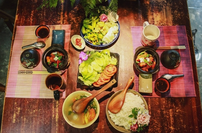 Qu&aacute;n cơm chỉ b&aacute;n 25 suất mỗi ng&agrave;y - Ảnh 2.
