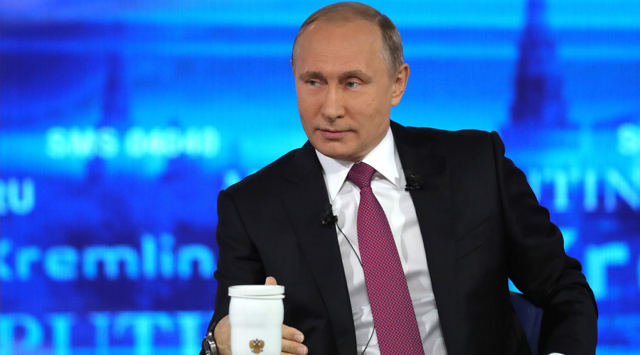 Tổng thống Putin: Nga sẵn sàng chào đón cựu sếp FBI tới tị nạn