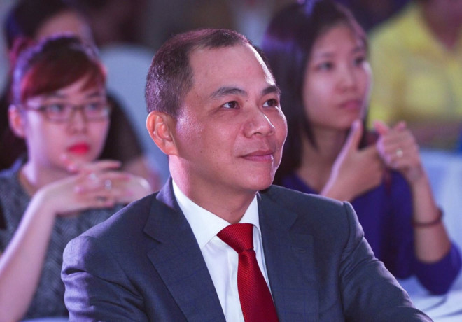 Cuộc tranh giành ngôi vị số 1 của hai người giàu nhất Việt Nam - Ảnh 1.