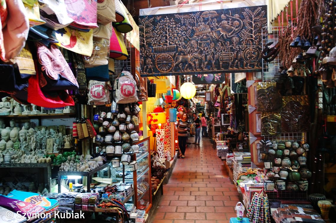 Chợ Nga &ndash; Điểm đến kh&ocirc;ng thể bỏ qua khi du lịch Phnom Penh - Ảnh 2.