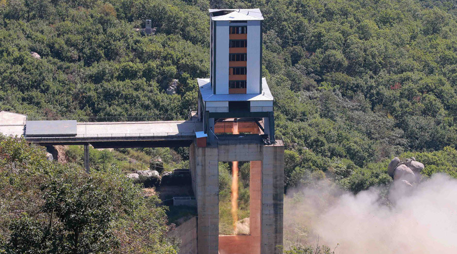 Triều Tiên thử động cơ ICBM có khả năng bắn tới Mỹ