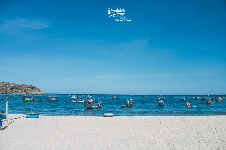 Lạc lối ở Quy Nhơn - thi&ecirc;n đường biển đảo bị l&atilde;ng qu&ecirc;n - Ảnh 2.