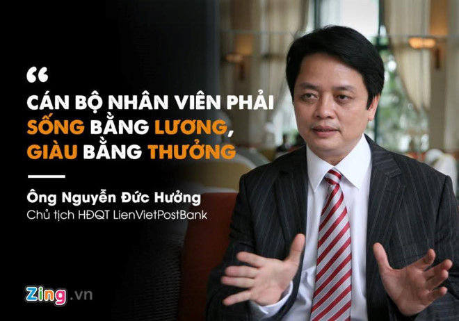 Ghế n&oacute;ng Sacombank: Nhiều người muốn v&agrave;o m&agrave; kh&ocirc;ng được - Ảnh 1.