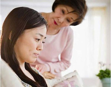 Vợ chồng thường xuyên cãi nhau vì mẹ chồng khó tính - Ảnh 1.