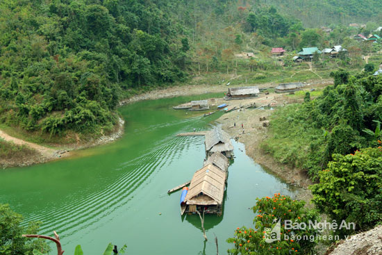 Ngỡ ngàng miền Tây Nghệ An