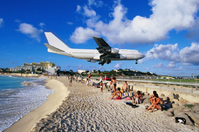 Du khách thiệt mạng vì bị thổi bay