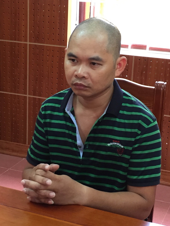 Y&ecirc;u r&acirc;u xanh chuy&ecirc;n nh&igrave;n l&eacute;n qua khe cửa, đột nhập v&agrave;o hiếp d&acirc;m - Ảnh 1.