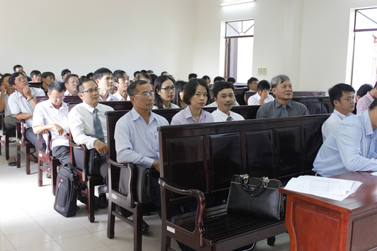 Doanh nghiệp xả thải kháng cáo, người nuôi cá phải hầu tòa