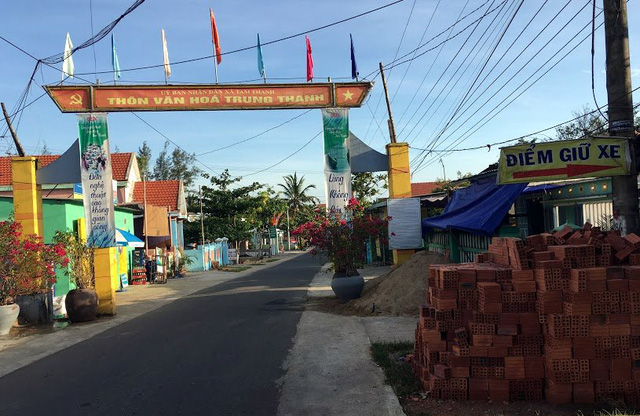 Đại gia b&iacute; ẩn bu&ocirc;ng chục tỉ mua đất ven biển Tam Kỳ - Ảnh 1.
