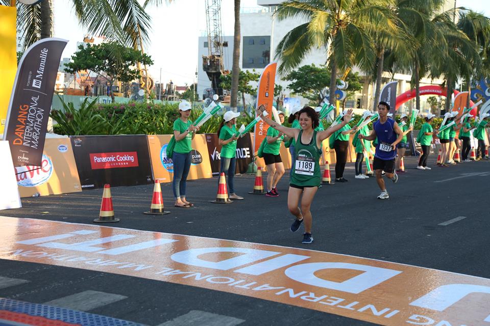 H&agrave;nh tr&igrave;nh th&uacute; vị từ cuộc thi Marathon quốc tế Manulife Đ&agrave; Nẵng - Ảnh 2.