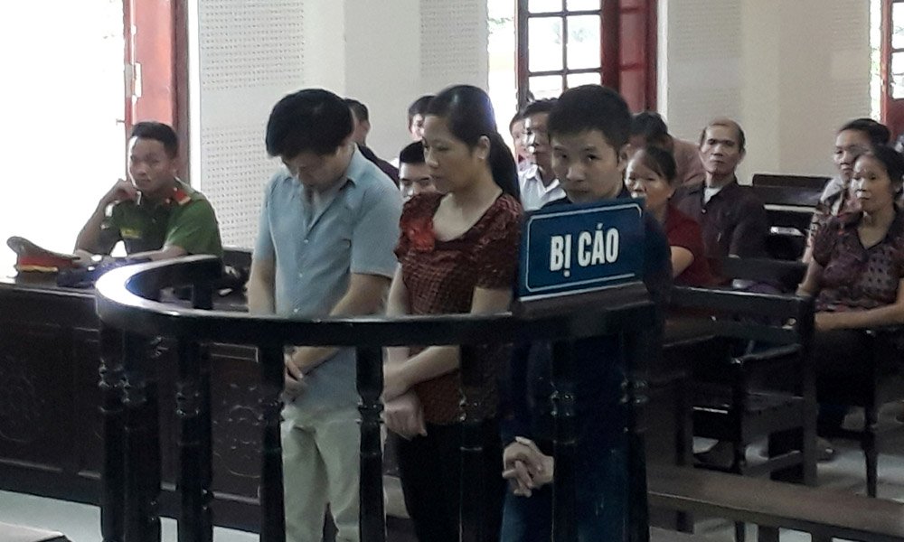 Ôm 7 tỉ gọn hơ nhờ mạo mác cháu Chủ tịch tỉnh Nghệ An