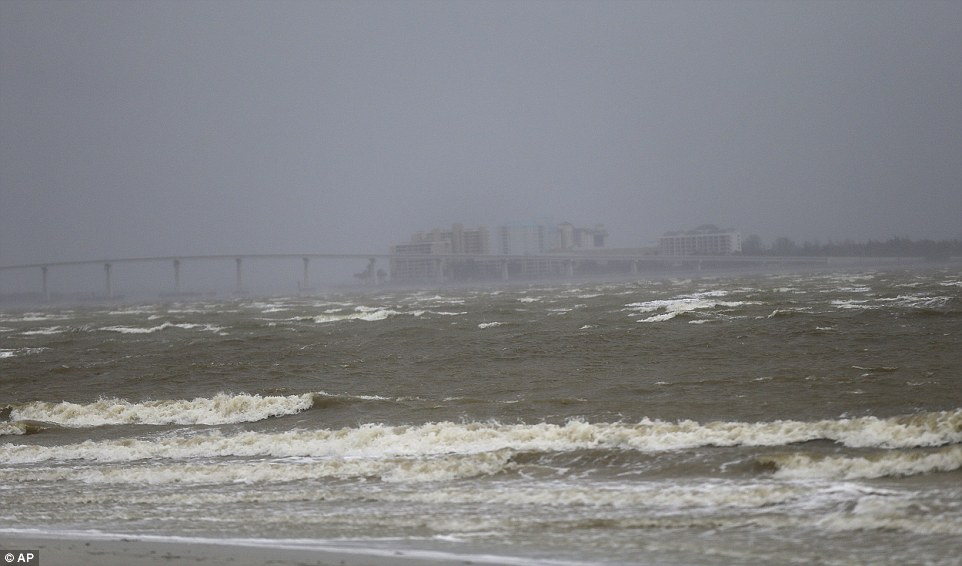 Bão Irma đổ bộ vào bang Florida - Ảnh 6.