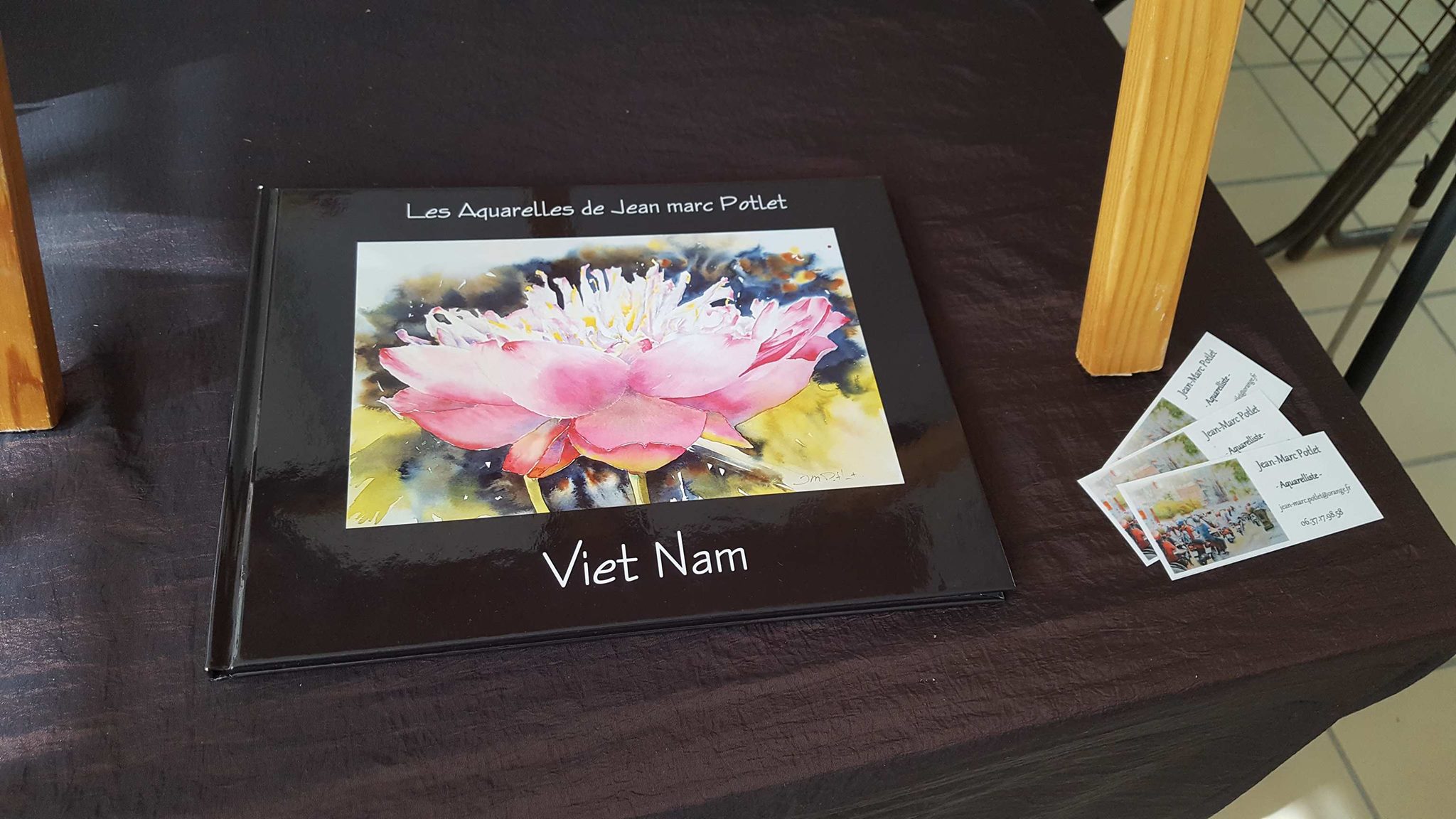 Họa sĩ Ph&aacute;p triển l&atilde;m tranh về Việt Nam tại bảo t&agrave;ng qu&ecirc; nh&agrave; - Ảnh 2.