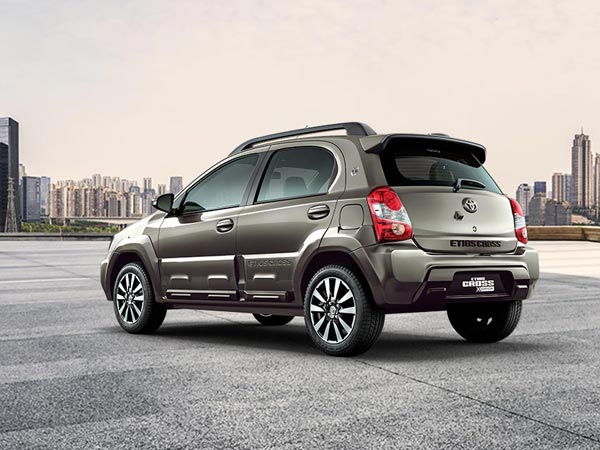 Ô tô Toyota giá rẻ kỷ lục, ra hàng xe 240 triệu đồng