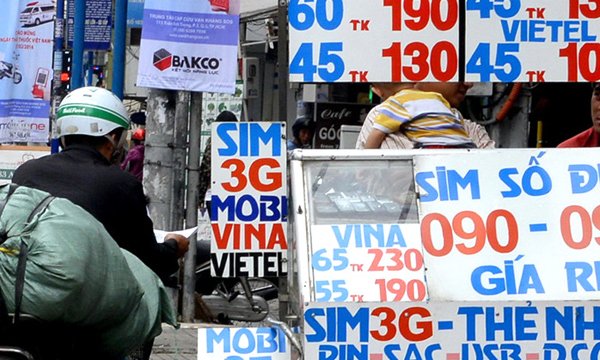 Ôm sim 11 số chờ đổi: Giới đầu cơ toát mồ hôi