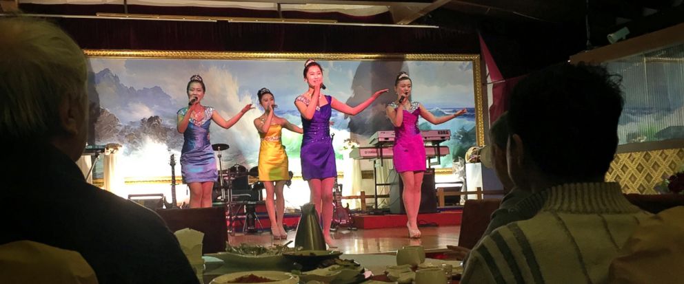 Trung Quốc bất ngờ “chặn đường sống” của các công ty Triều Tiên