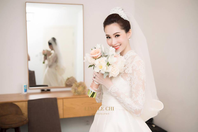 Khoảnh khắc ngọt ng&agrave;o của hoa hậu Thu Thảo v&agrave; chồng - Ảnh 2.