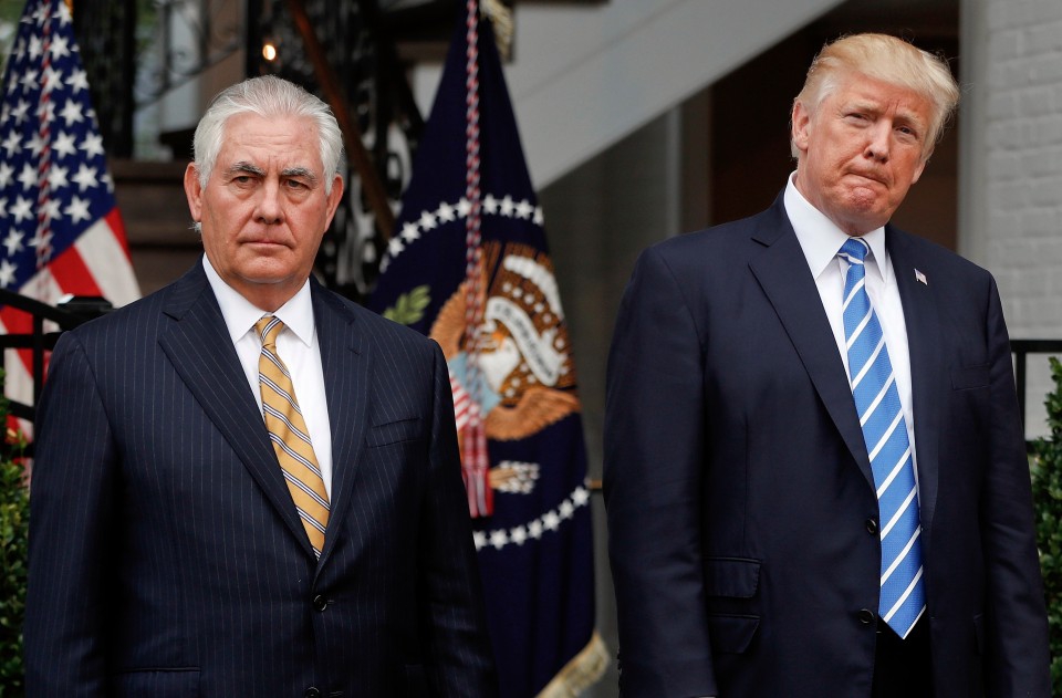 Ông Donald Trump rút ngắn chuyến công du châu Á