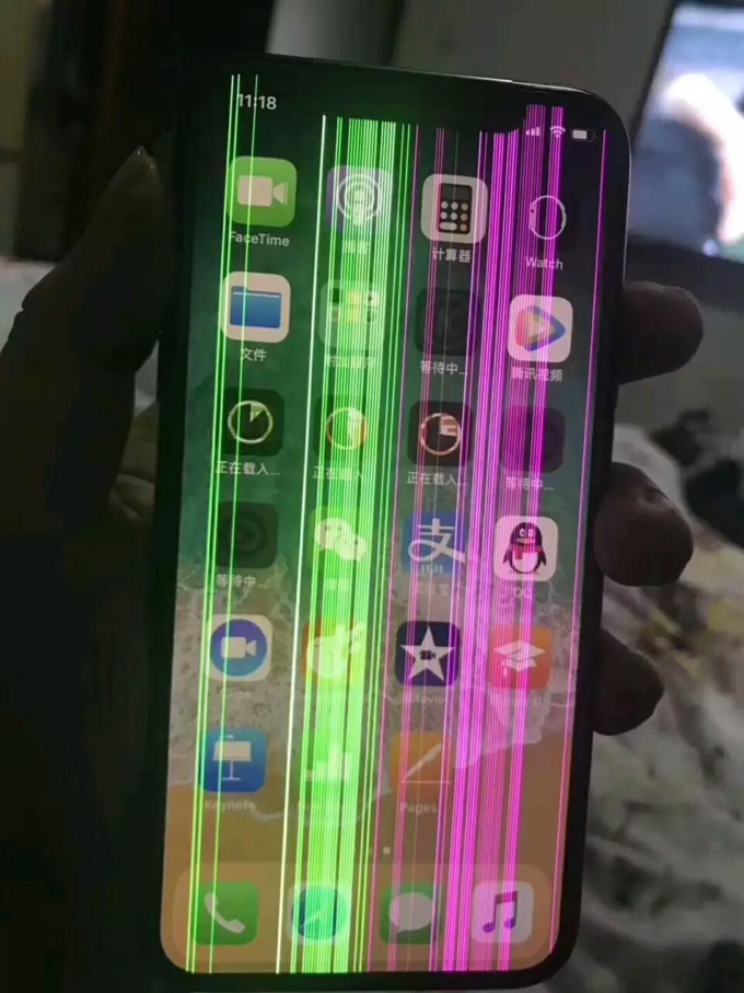 iPhone X bị tố nhiều lỗi