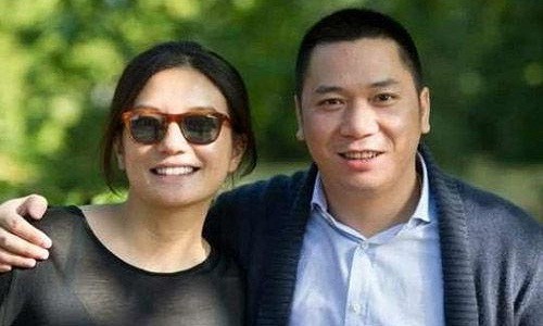 Kinh doanh bất ch&iacute;nh, Triệu Vy bị cấm chơi chứng kho&aacute;n - Ảnh 1.