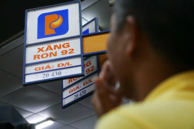 Petrolimex sẽ "khai tử" xăng RON 92 sớm hơn 15 ngày
