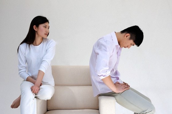 Cưới 7 th&aacute;ng, &ldquo;y&ecirc;u&rdquo; được&hellip; 7 lần - Ảnh 1.