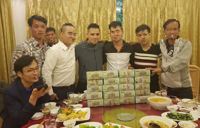 Kỷ lục sim VIP 11 số: Vừa trao tay 9 tỷ tiền tươi tối qua? - Ảnh 1.