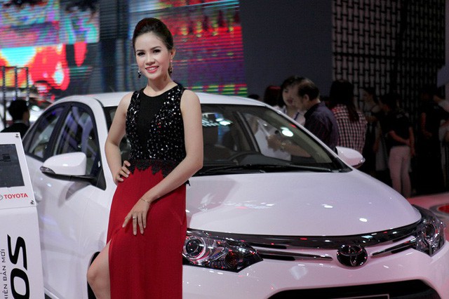 Tết này người dân có xế hộp giá rẻ?