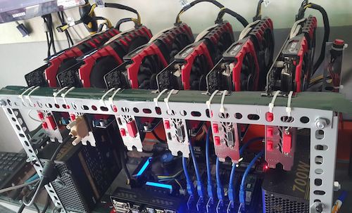 Bitcoin lên hơn 9.000 USD, người 'cày' sắm thêm máy 'đào'