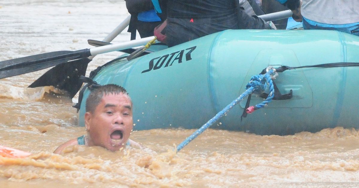 Tiến về Việt Nam, bão Tembin làm 133 người chết ở Philippines