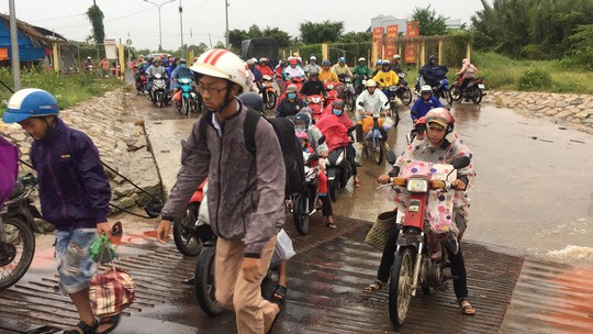 Miền T&acirc;y căng m&igrave;nh ứng ph&oacute; với b&atilde;o số 16 (Tembin) - Ảnh 19.