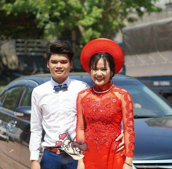 C&ocirc; d&acirc;u bế con 1 th&aacute;ng l&ecirc;n xe hoa về nh&agrave; chồng - Ảnh 2.