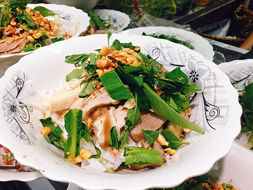 Phở chua xứ Lạng độc nhất vô nhị ở Sài Gòn - Ảnh 4.
