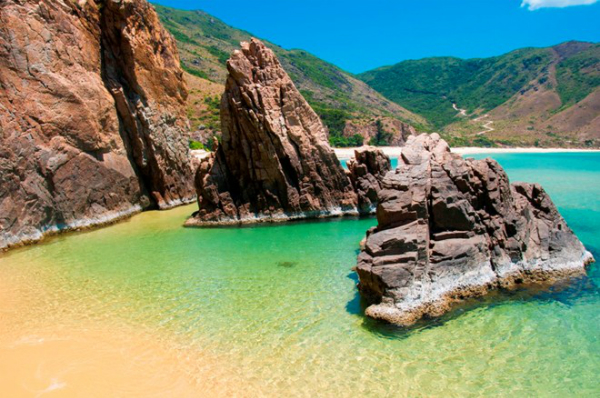 Hoang đảo đẹp kh&oacute; tin ở Quy Nhơn, ngỡ như trời T&acirc;y - Ảnh 4.