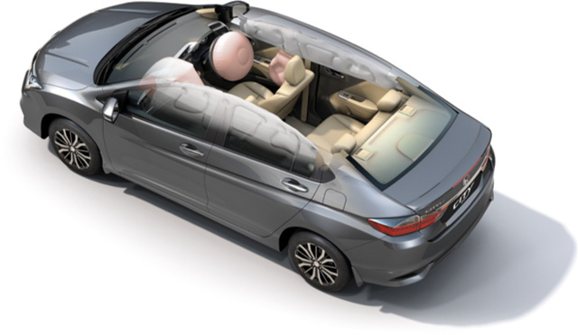
Về an to&agrave;n, Honda City 2017 tại Ấn Độ c&oacute; 2 t&uacute;i kh&iacute;, hệ thống chống b&oacute; cứng phanh ABS, ph&acirc;n bổ lực phanh EBD v&agrave; m&oacute;c lắp ghế cho trẻ em ti&ecirc;u chuẩn. Trong khi đ&oacute;, 6 t&uacute;i kh&iacute; chỉ c&oacute; tr&ecirc;n bản ZX. Đ&aacute;ng tiếc thay, Honda City 2017 tại Ấn Độ kh&ocirc;ng c&oacute; hệ thống c&acirc;n bằng điện tử.
