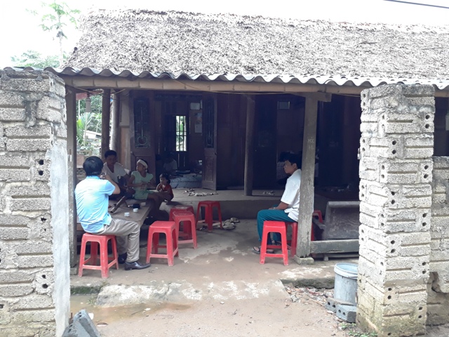 Rơi lệ với gia cảnh học sinh lớp 11 bị sát hại
