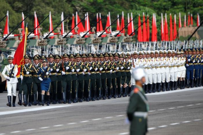 Duyệt binh lớn chưa từng có ở Hồng Kông trong 20 năm - Ảnh 3.