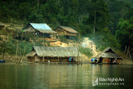 Ngỡ ng&agrave;ng miền T&acirc;y Nghệ An - Ảnh 3.