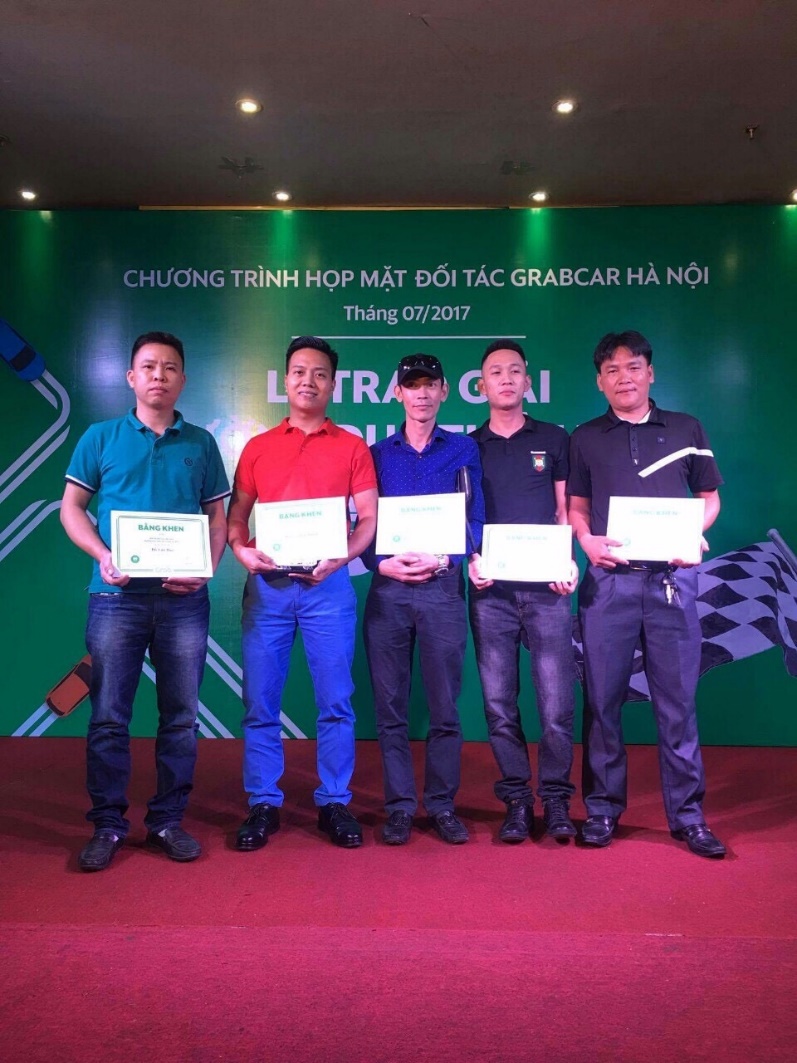 Đường đua thần tốc: Điểm mặt những nh&oacute;m anh t&agrave;i! - Ảnh 3.
