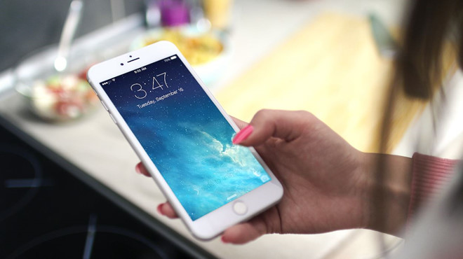 Lạm dụng smartphone, người d&ugrave;ng c&oacute; nguy cơ nhiễm bệnh da liễu - Ảnh 3.