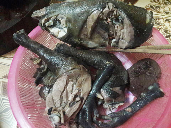 Những m&oacute;n ăn thử rồi ghiền tại chợ phi&ecirc;n L&agrave;o Cai - Ảnh 3.