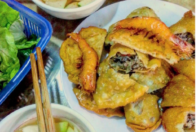 Những món bánh rán thơm lừng cho ngày thu sang đông tới - Ảnh 3.